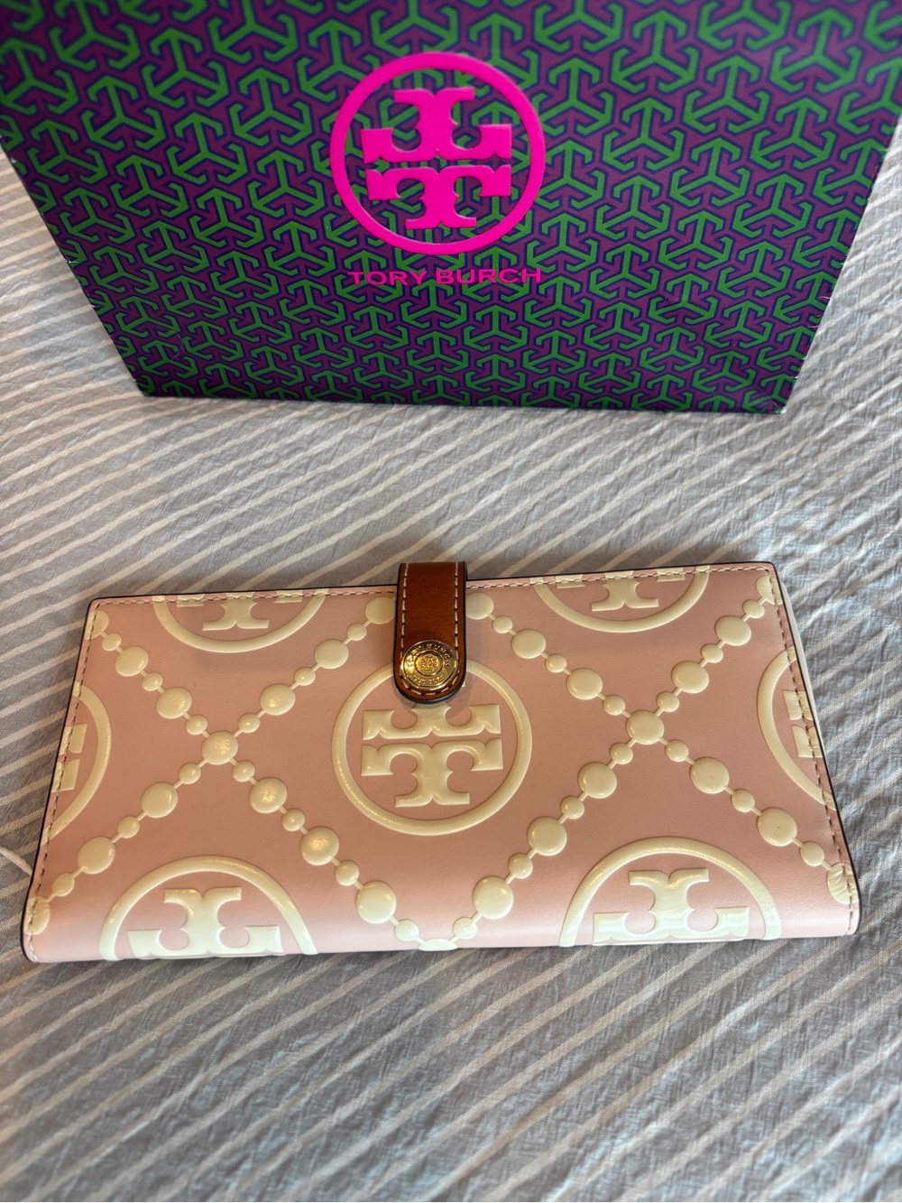 Tory Burch Pink and Cream Logo Continental Wallet